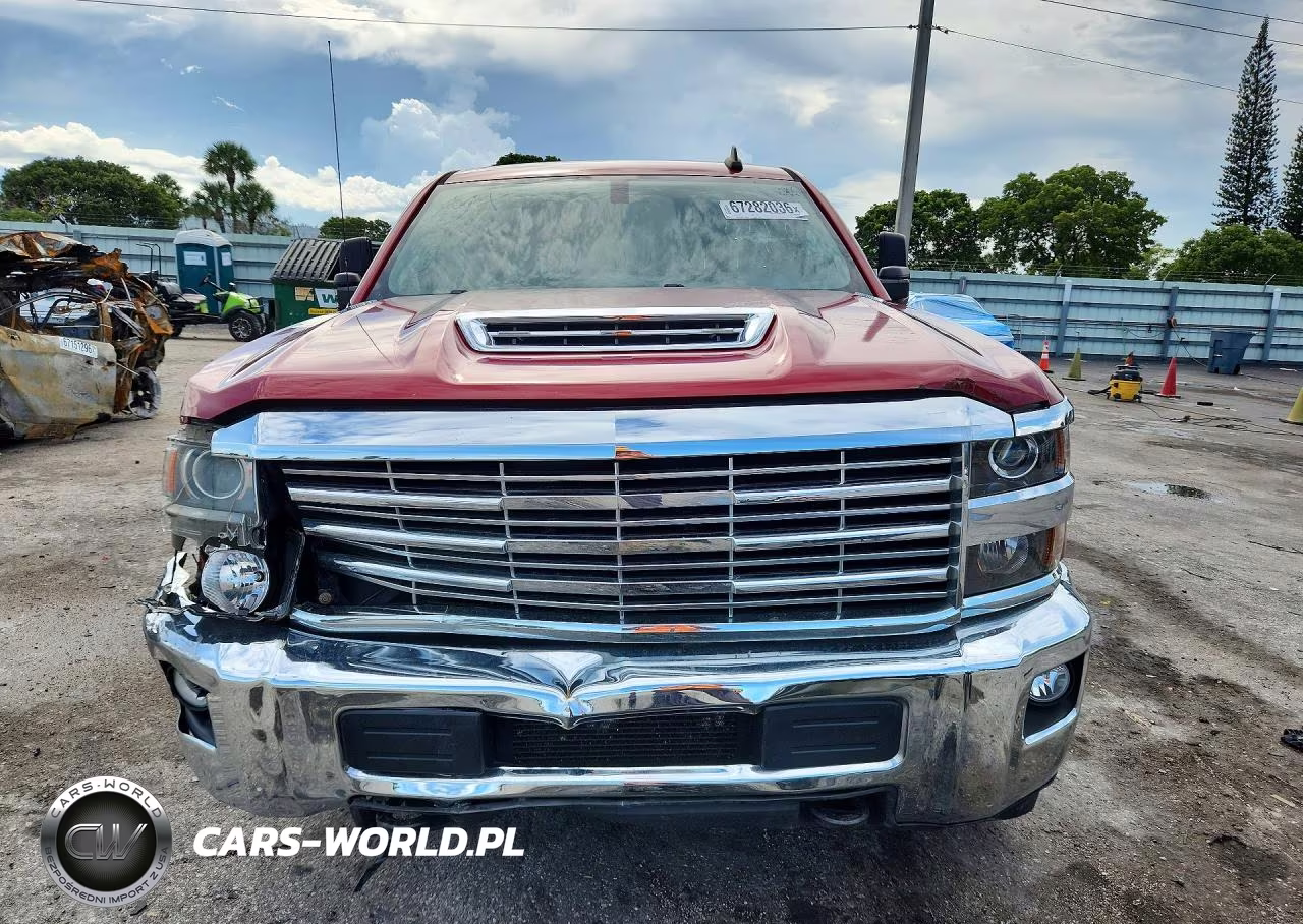 2018 Chevrolet Silverado 2500Hd Lt VIN:1GC1KVEY2JF140382 - 5