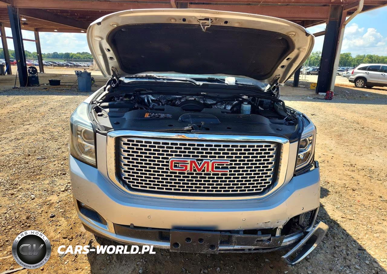 2017 GMC Yukon Denali VIN:1GKS2CKJ0HR389762 - 5