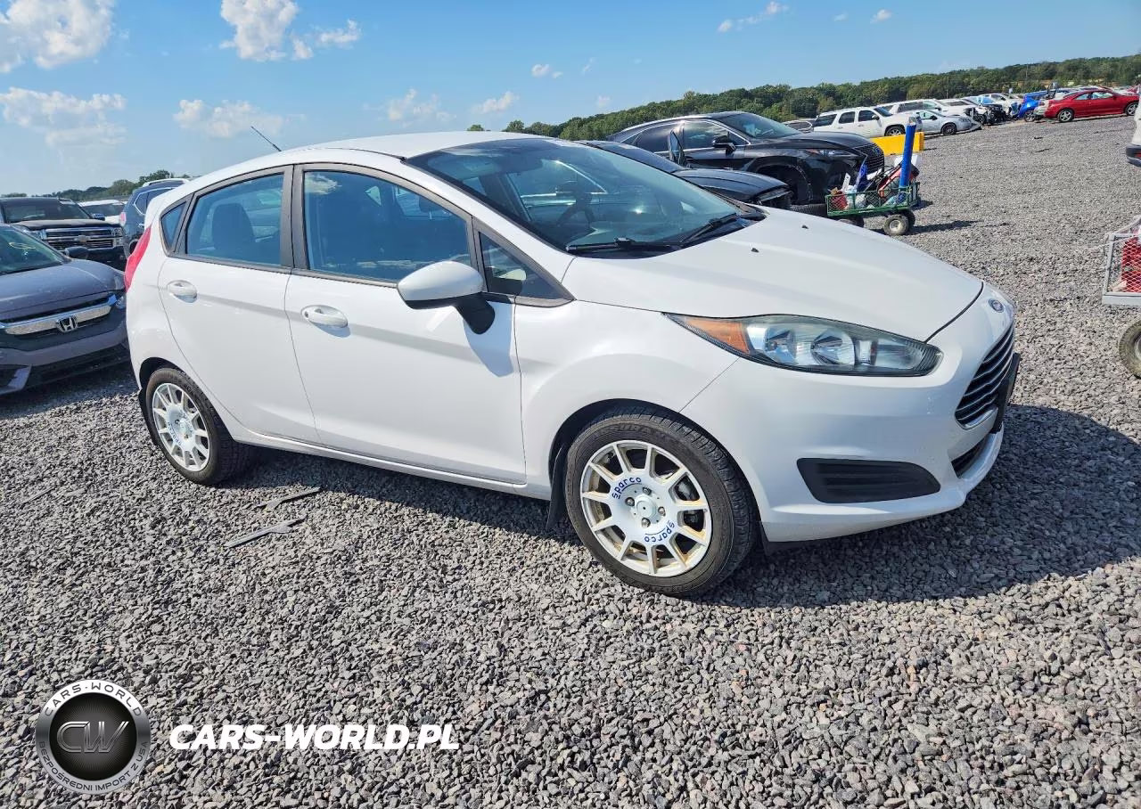 2015 Ford Fiesta S VIN:3FADP4TJ0FM210957 - 4