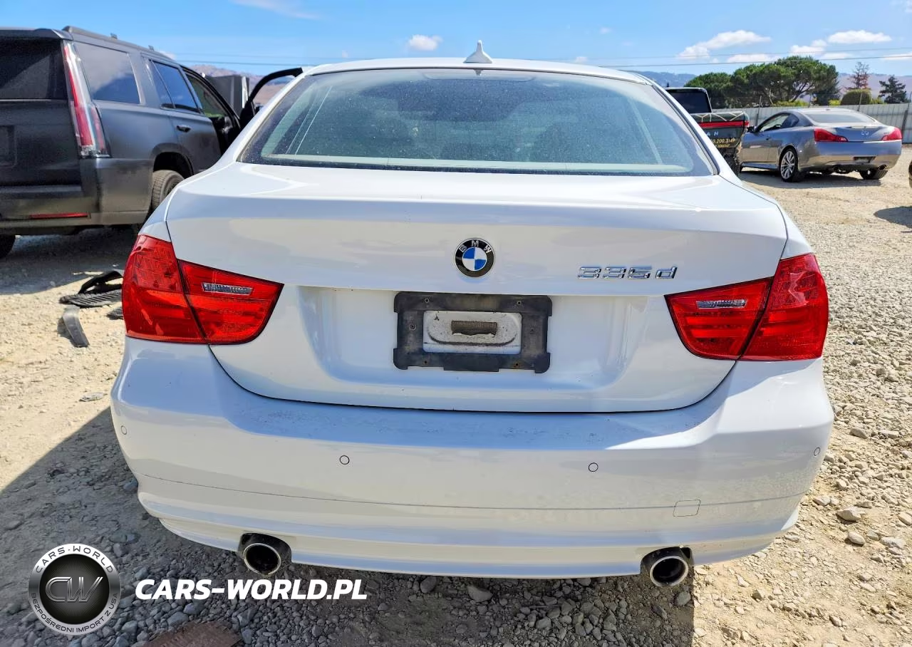 2010 BMW 335 D VIN:WBAPN7C57AA778370 - 6