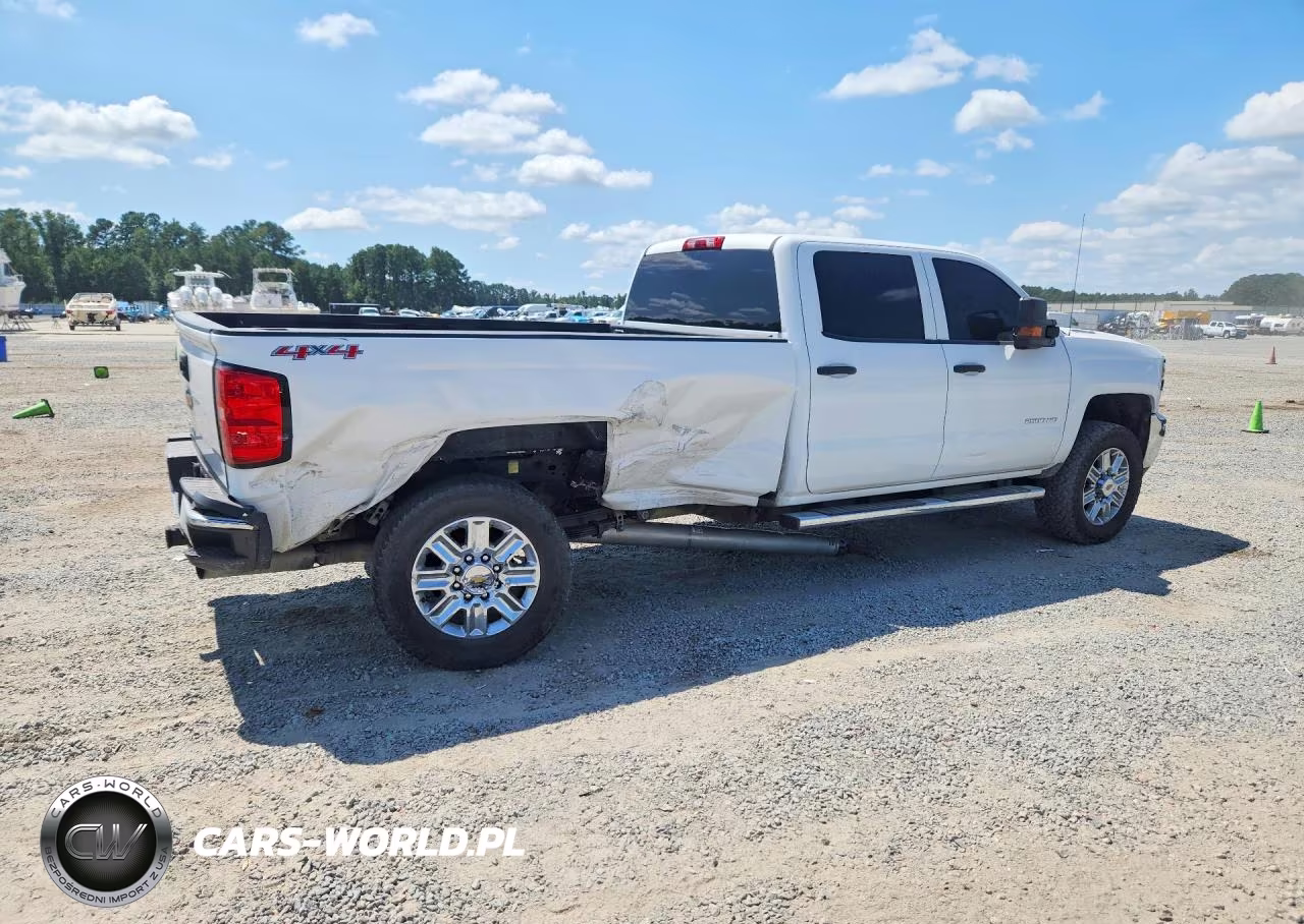 2016 Chevrolet Silverado K2500 Heavy Duty VIN:1GC1KUE85GF236784 - 3