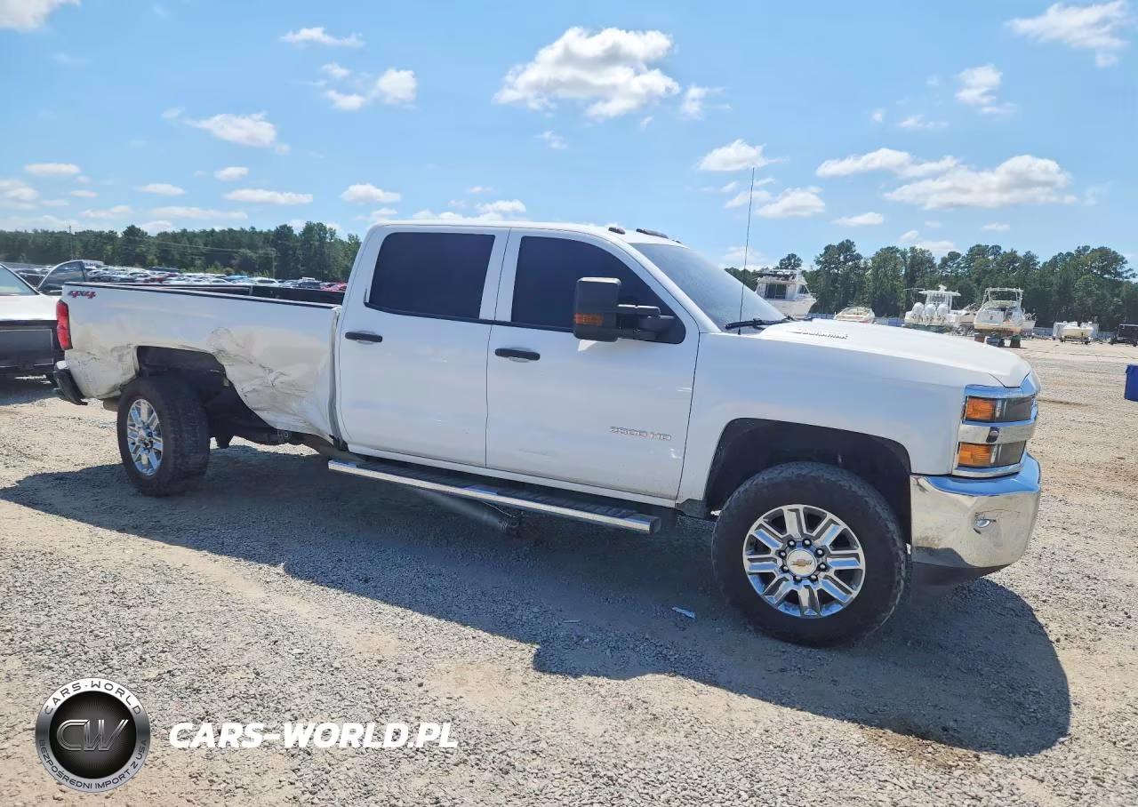 2016 Chevrolet Silverado K2500 Heavy Duty VIN:1GC1KUE85GF236784 - 4