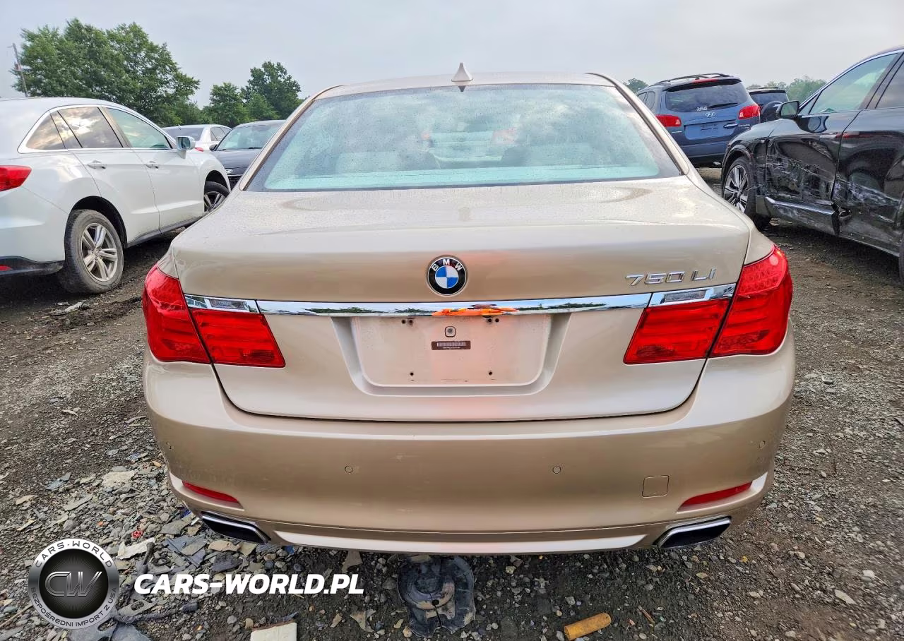 2012 BMW 750 Li VIN:WBAKB8C54CDX20484 - 6