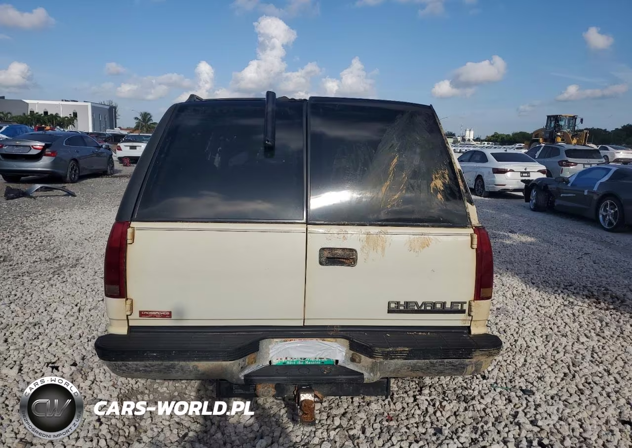 1997 Chevrolet Suburban C1500 VIN:1GNEC16R0VJ393502 - 6