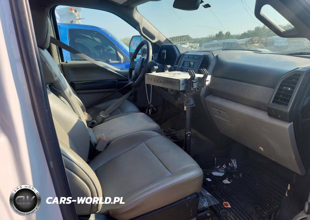 2019 Ford F550 Super - Utility - Service Truck VIN:1FDUF5GY3KEE36996 - 11