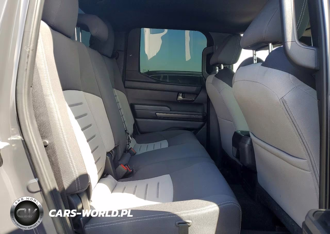 2025 Toyota Tacoma Trd Sport VIN:3TMLB5JN8SM175370 - 10