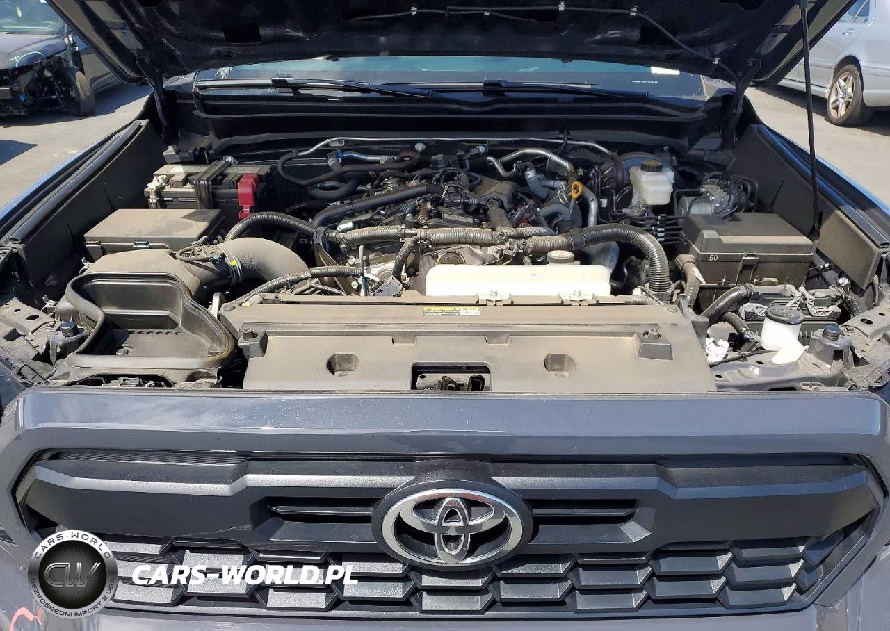 2025 Toyota Tacoma Trd Sport VIN:3TMLB5JN8SM175370 - 11