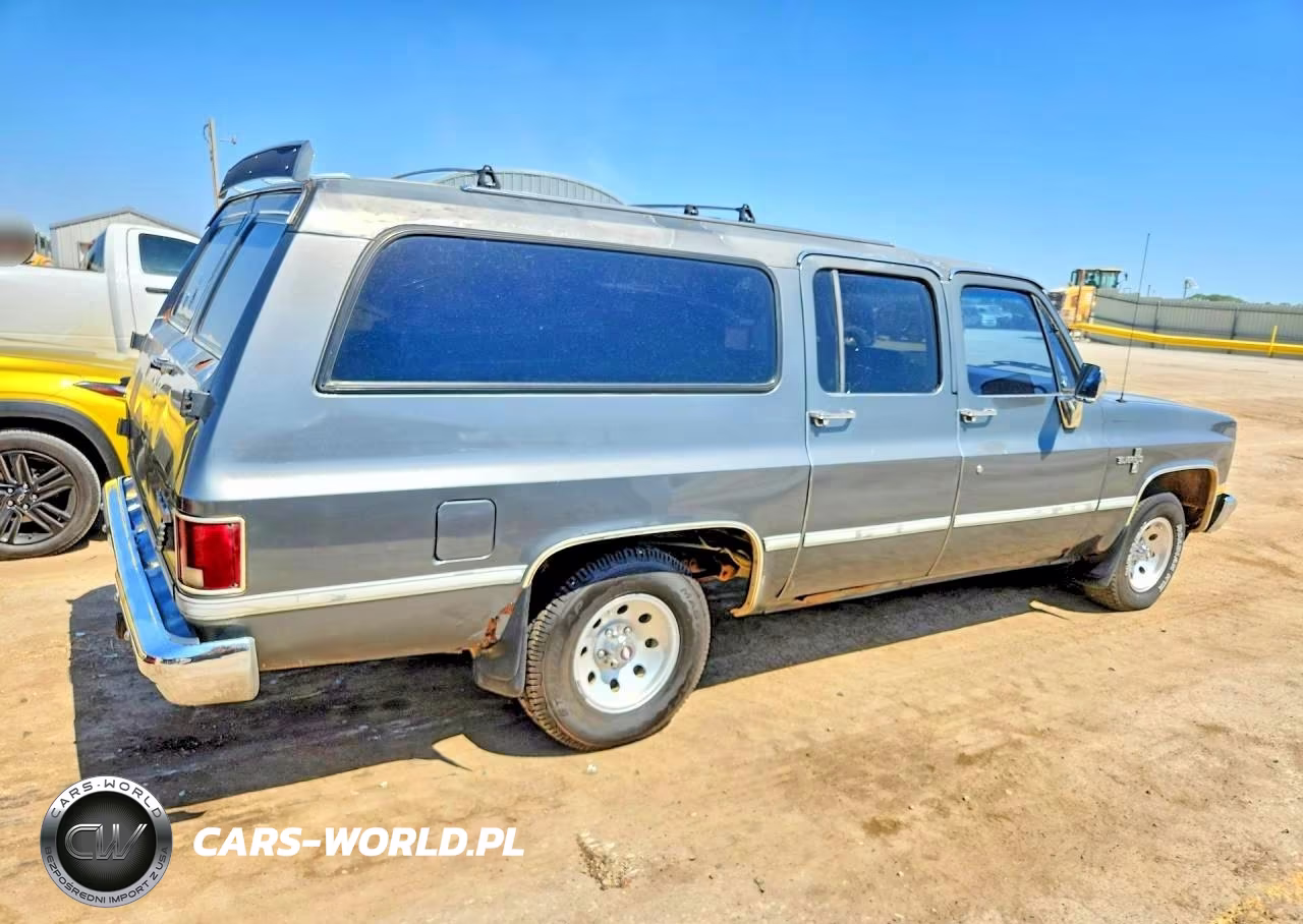 1988 Chevrolet Suburban R1 VIN:1GNER16K9JF120346 - 3