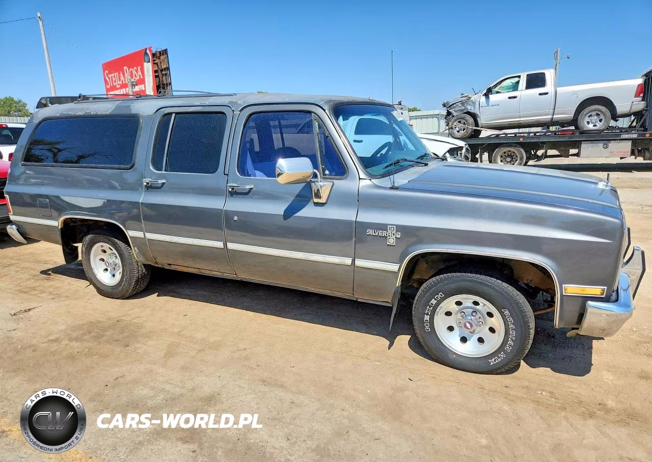 1988 Chevrolet Suburban R1 VIN:1GNER16K9JF120346 - 4