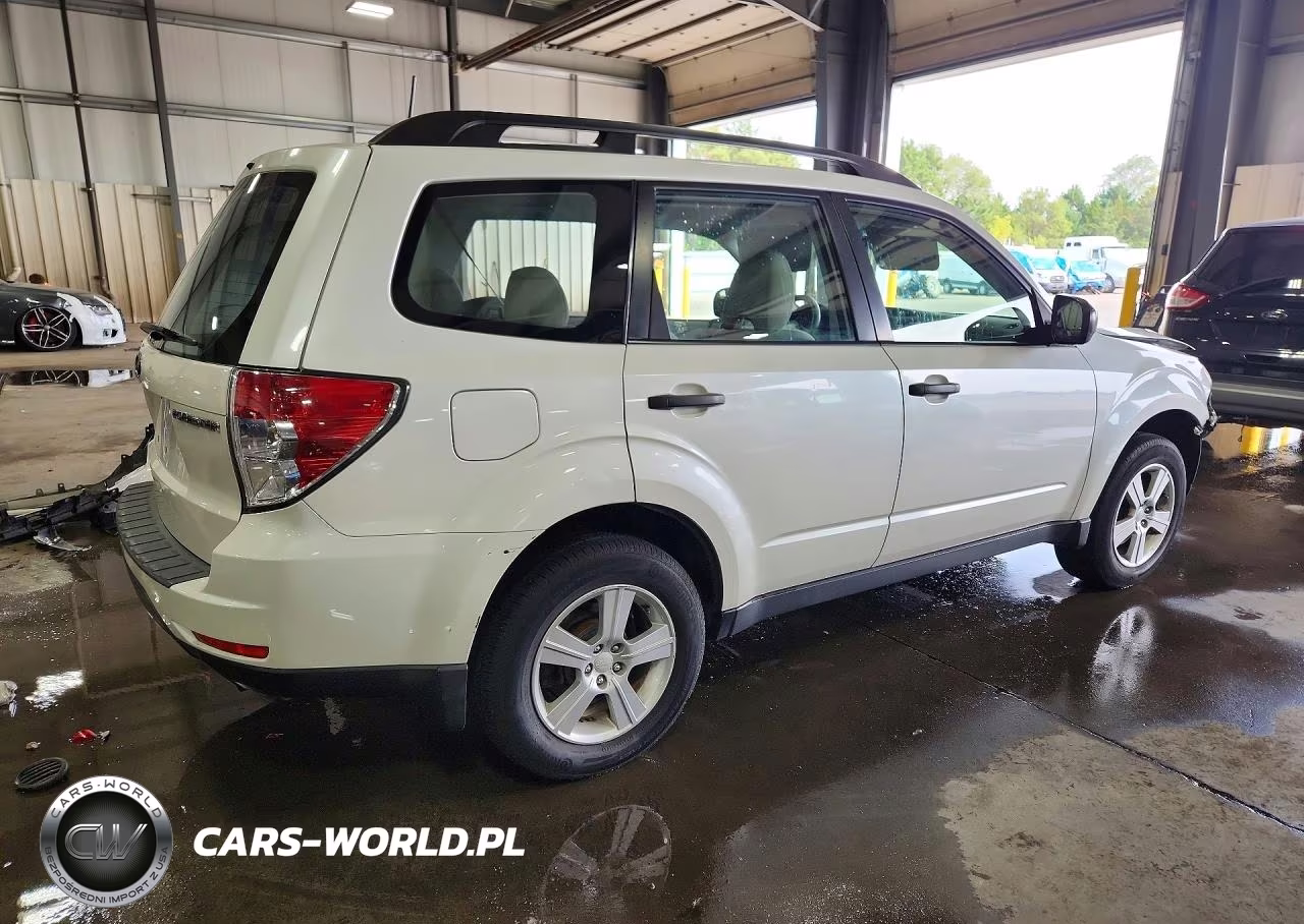 2012 Subaru Forester 2.5X VIN:JF2SHBBC0CH418571 - 3