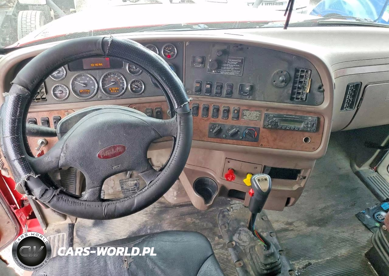 2012 Peterbilt 587 VIN:1XP4D49X5CD132695 - 8