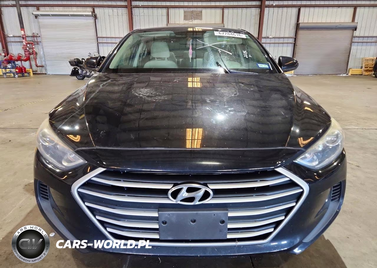 2018 Hyundai Elantra Sel VIN:5NPD84LF4JH263677 - 5