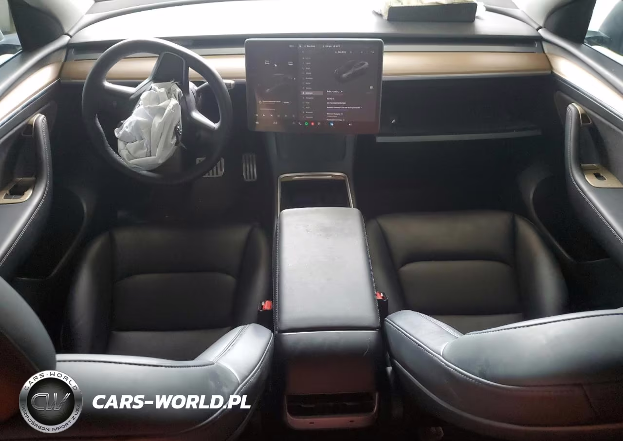 2022 Tesla Model Y VIN:7SAYGDEF2NF537662 - 8