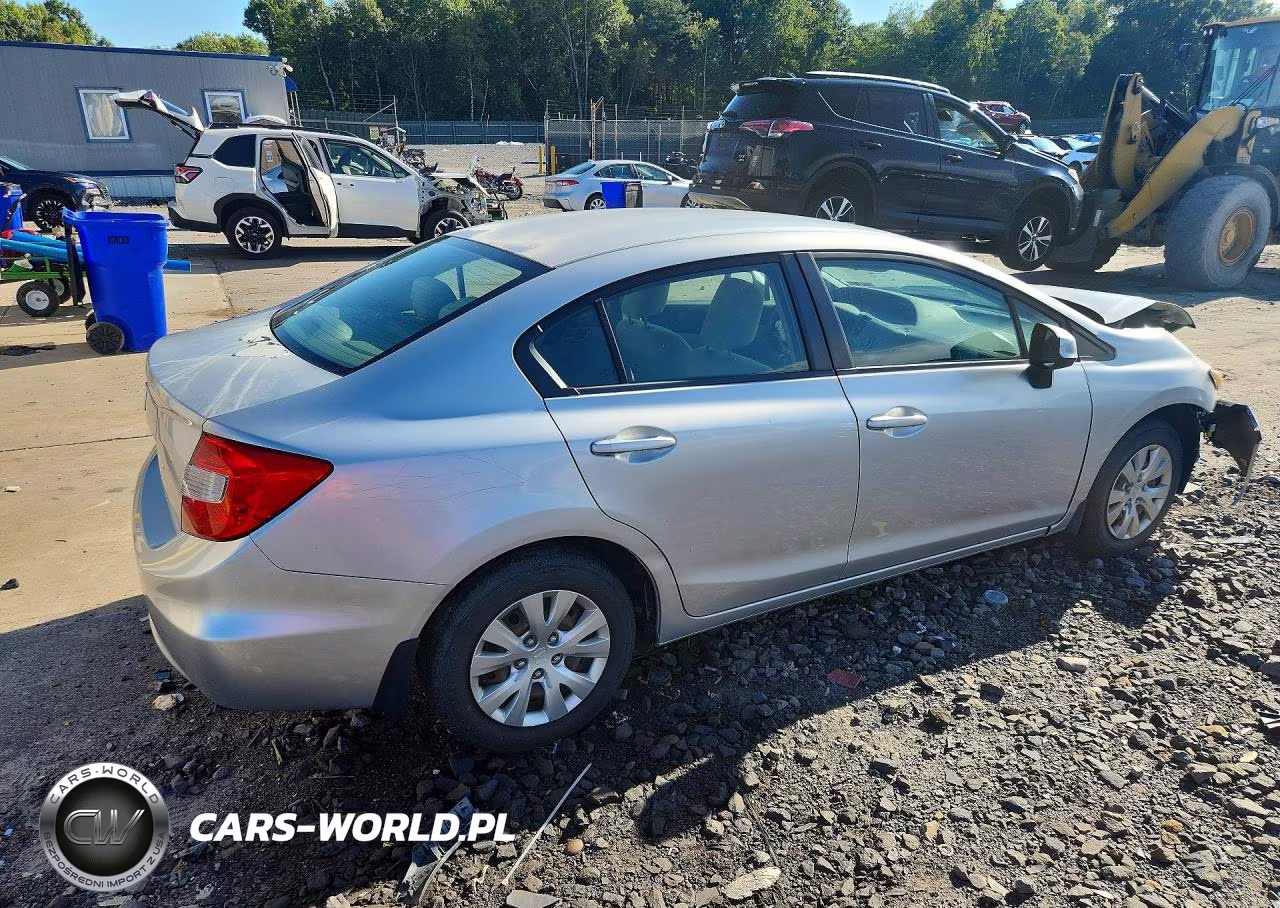 2012 Honda Civic Lx VIN:2HGFB2F52CH306587 - 3