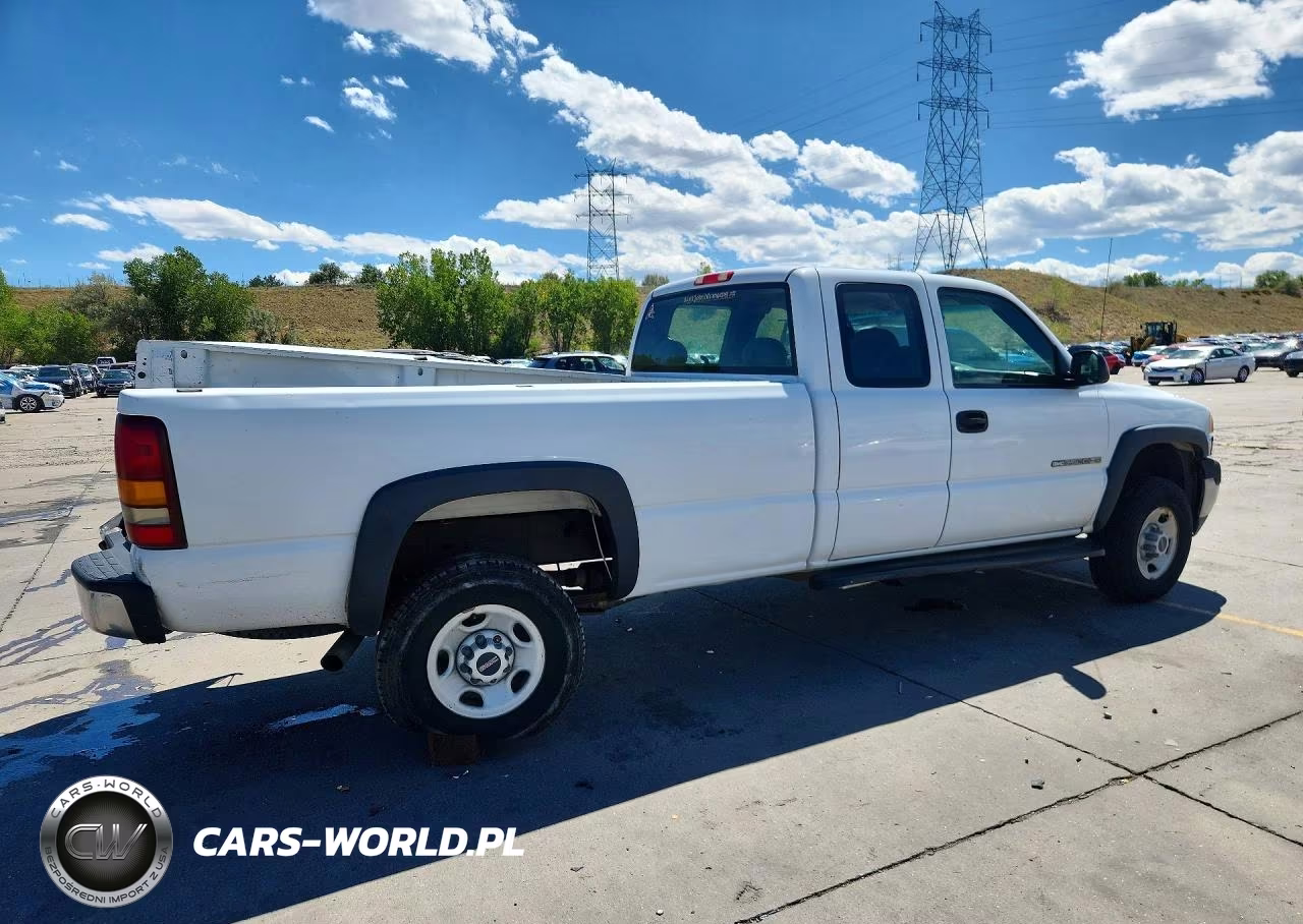 2002 GMC Sierra K2500 Heavy Duty VIN:1GTHK29G72E210061 - 3