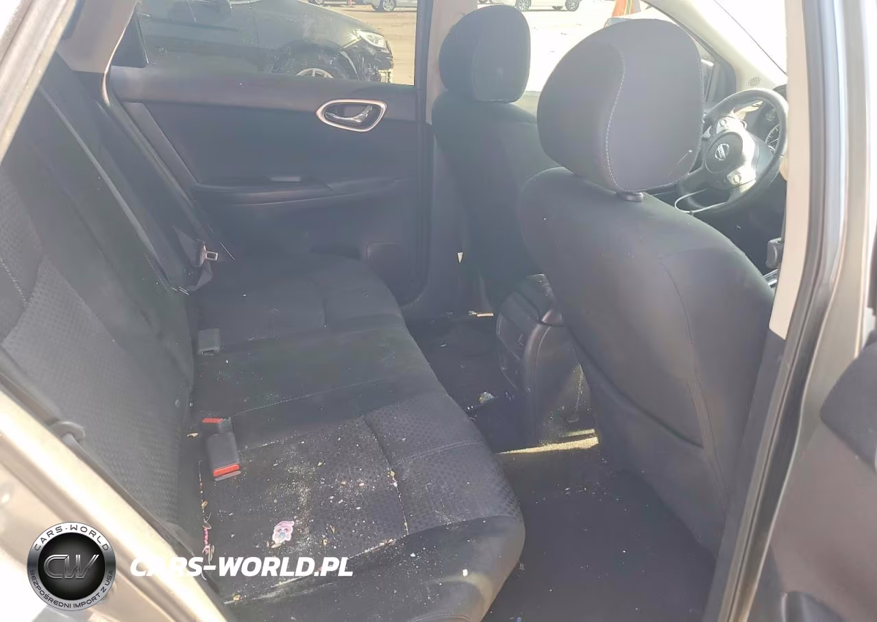 2019 Nissan Sentra Sr VIN:3N1AB7AP7KY304652 - 10