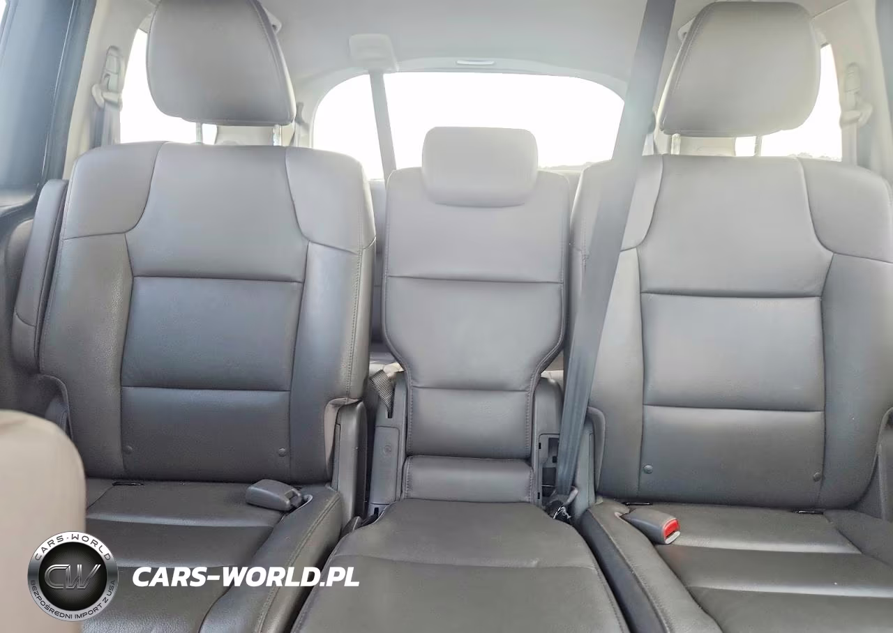 2014 Honda Odyssey Touring VIN:5FNRL5H96EB123339 - 10