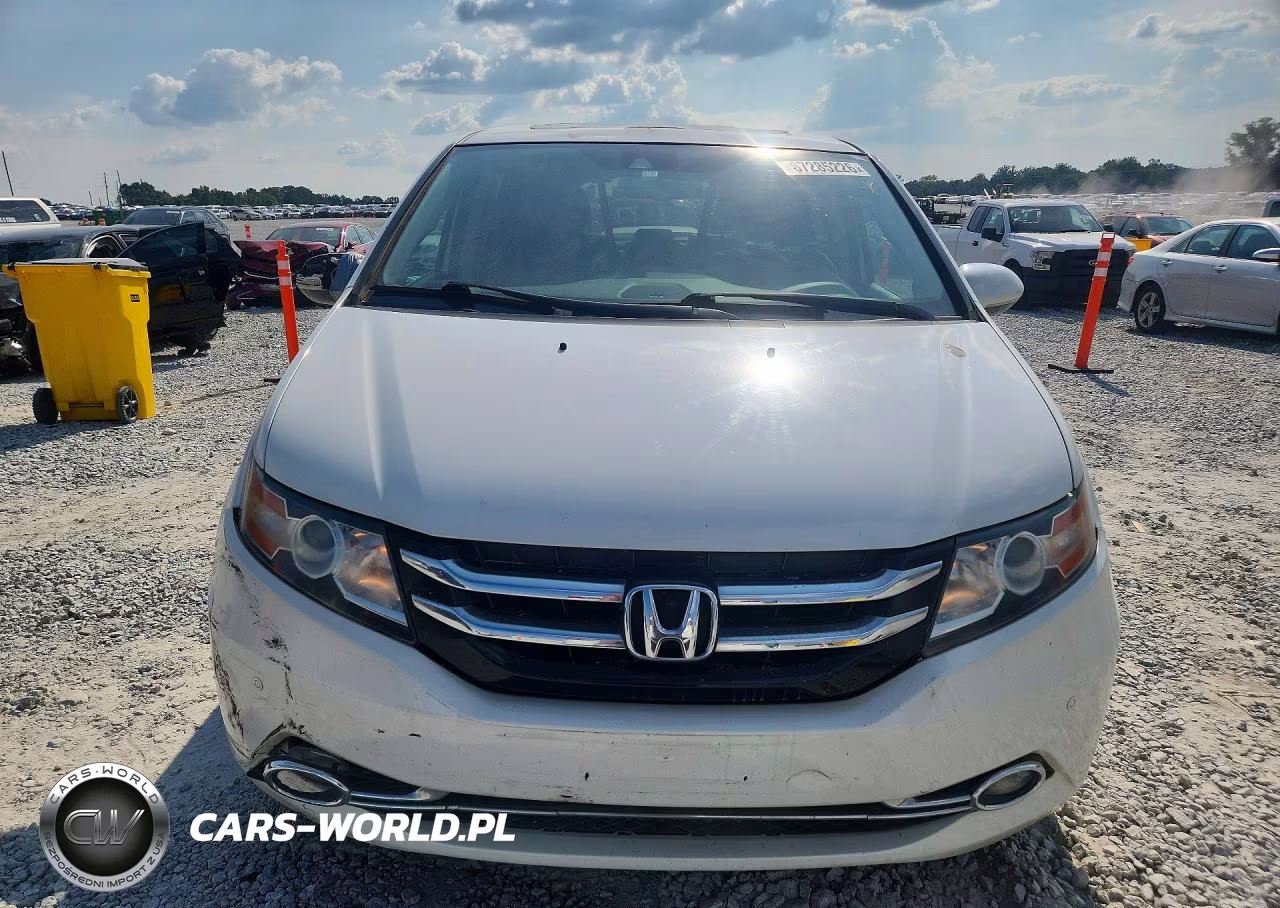 2014 Honda Odyssey Touring VIN:5FNRL5H96EB123339 - 5