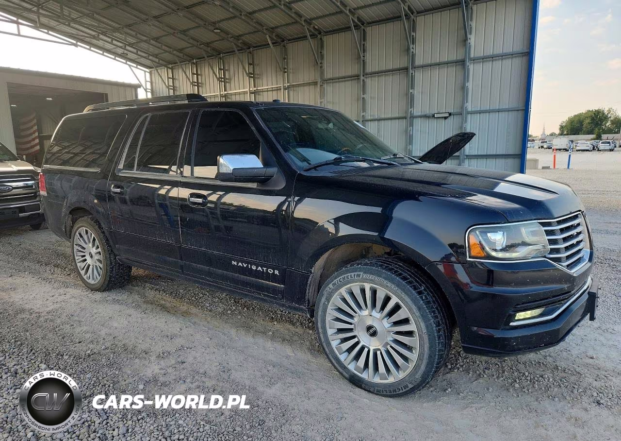 2015 Lincoln Navigator L VIN:5LMJJ3JT3FEJ13795 - 4