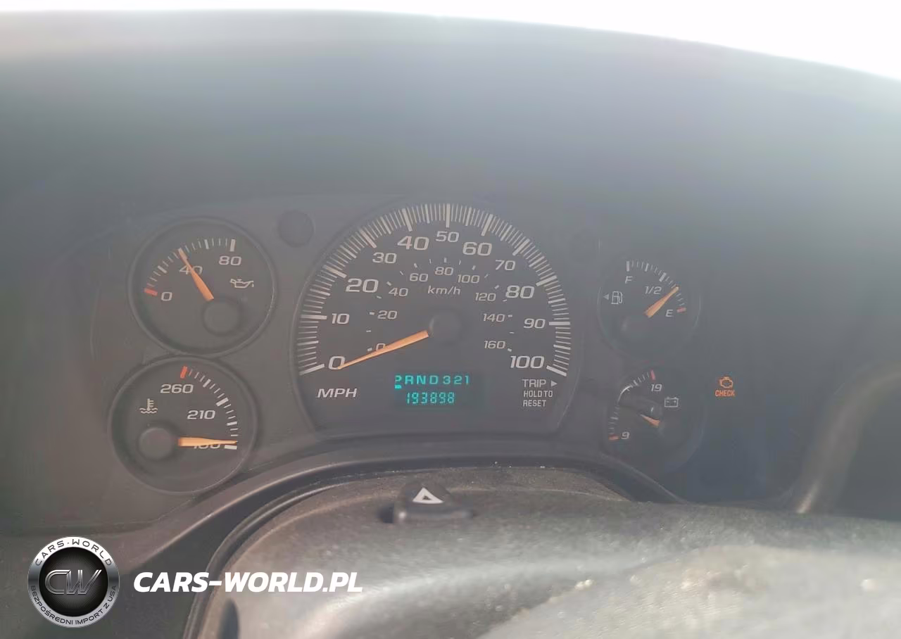 2006 Chevrolet Express G3500 VIN:1GBJG31U861131607 - 9