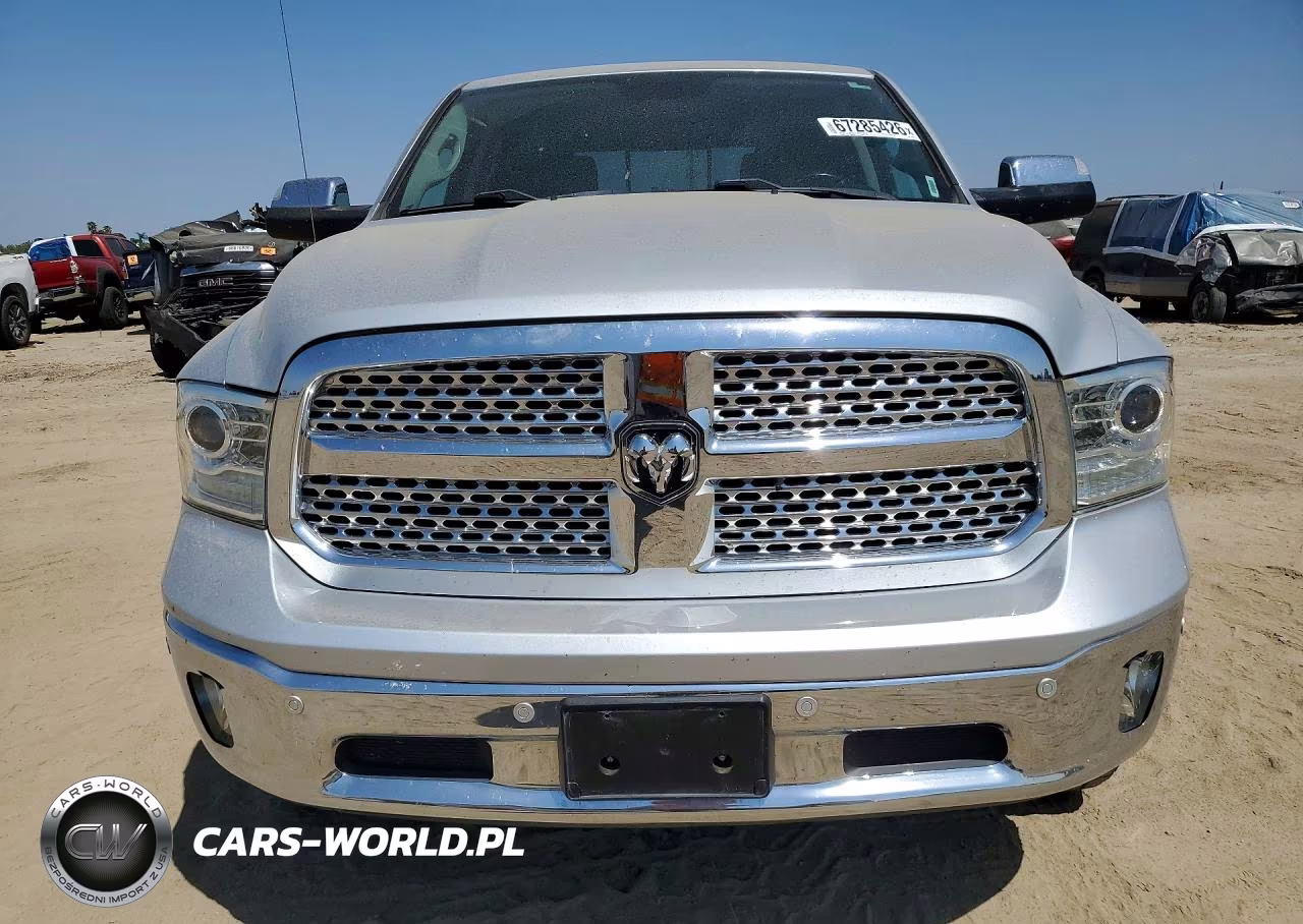 2017 Ram 1500 Laramie VIN:1C6RR7NM3HS882645 - 5