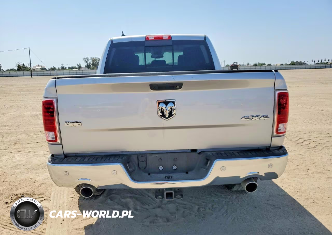 2017 Ram 1500 Laramie VIN:1C6RR7NM3HS882645 - 6