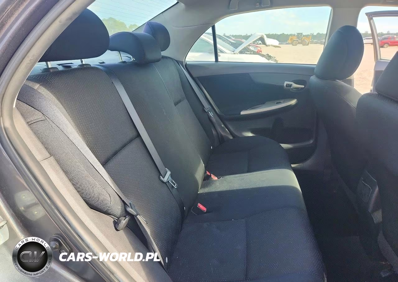 2010 Toyota Corolla S VIN:2T1BU4EE6AC506819 - 10