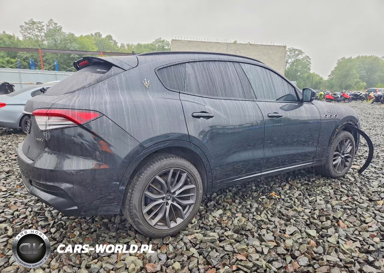 2022 Maserati Levante Base VIN:ZN661XUA5NX400572 - 3