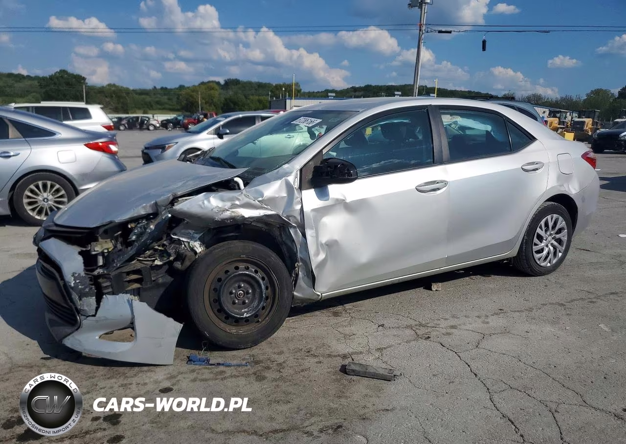 2019 Toyota Corolla Le VIN:5YFBURHE3KP889919 - 1