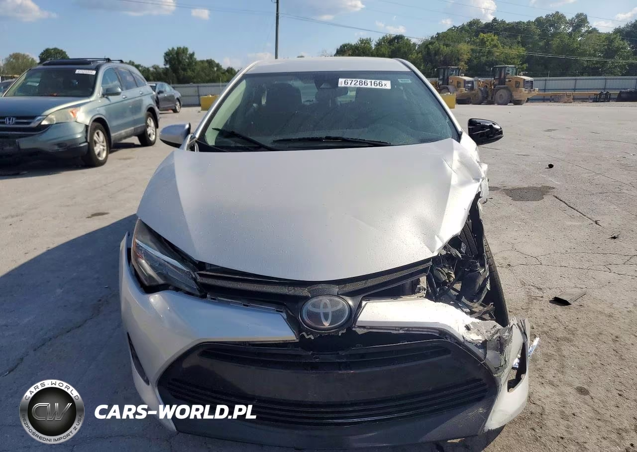 2019 Toyota Corolla Le VIN:5YFBURHE3KP889919 - 5