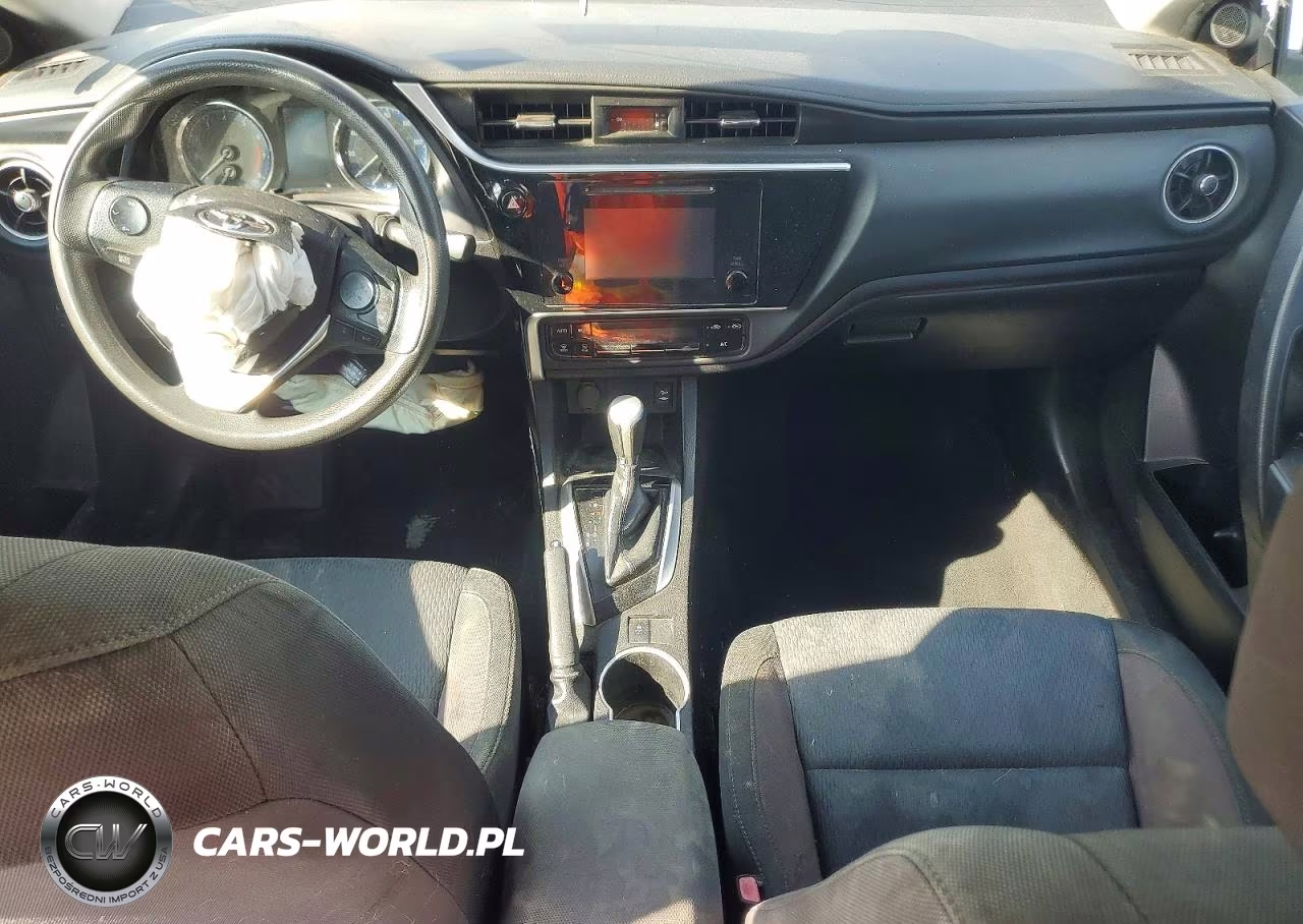 2019 Toyota Corolla Le VIN:5YFBURHE3KP889919 - 8