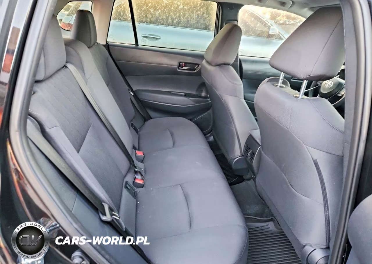 2026 Toyota Corolla Cross Le VIN:7MUBAAAG8TV179936 - 10