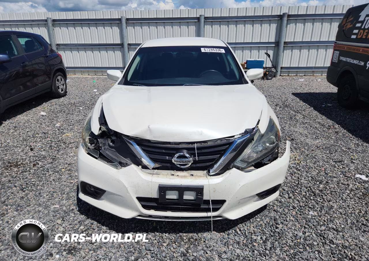 2017 Nissan Altima 2.5 Sr VIN:1N4AL3AP1HC491056 - 5