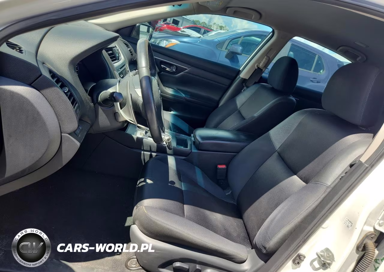 2017 Nissan Altima 2.5 Sr VIN:1N4AL3AP1HC491056 - 7
