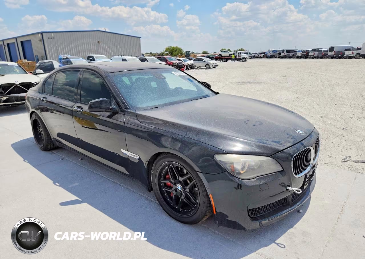 2012 BMW 750 Li VIN:WBAKB8C50CDX20739 - 4
