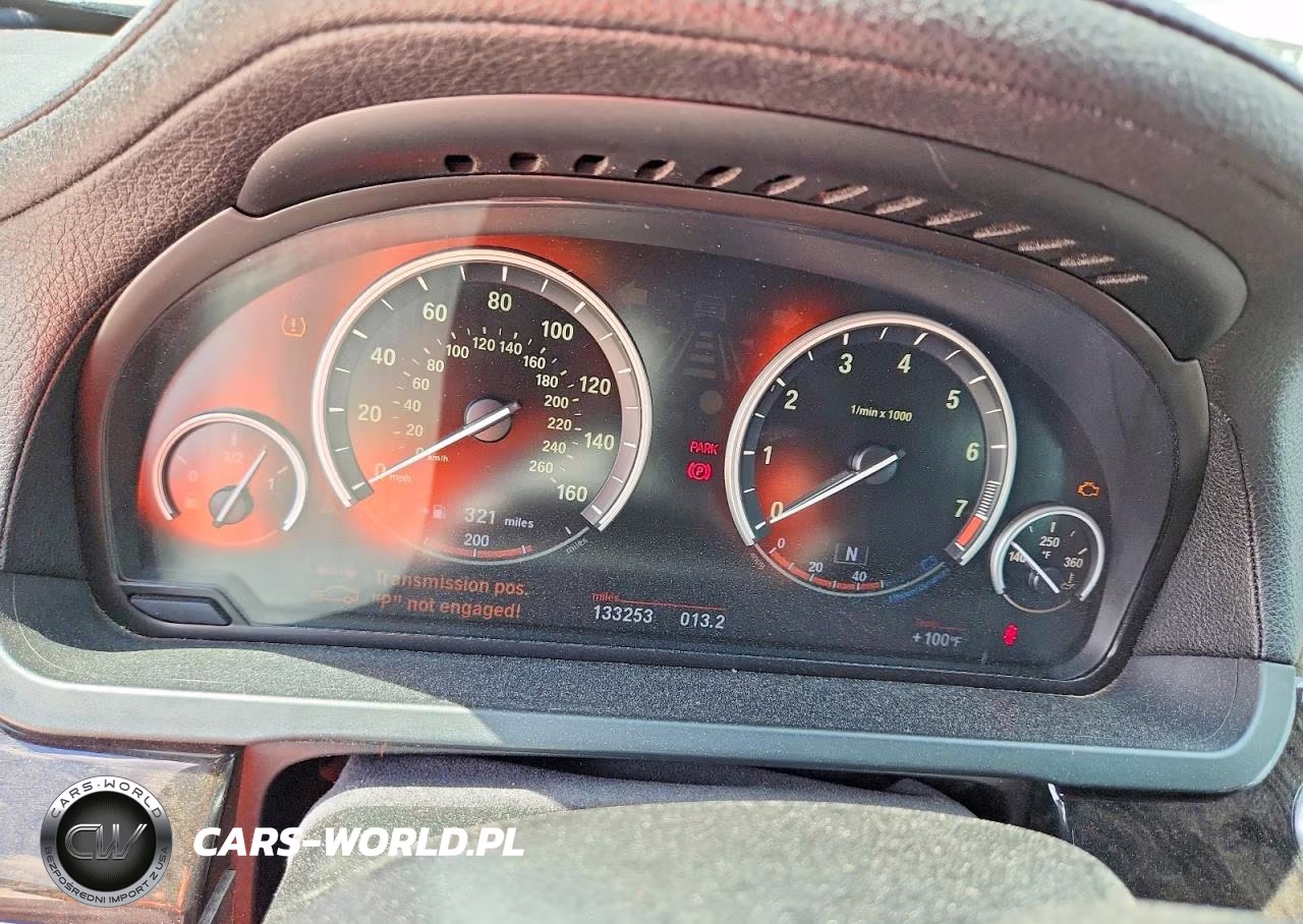 2012 BMW 750 Li VIN:WBAKB8C50CDX20739 - 9