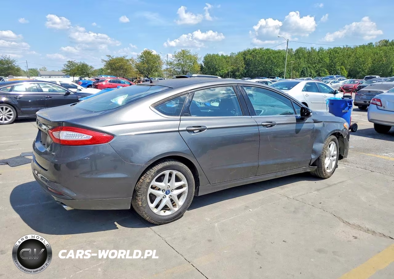 2015 Ford Fusion Se VIN:1FA6P0H73F5101512 - 3