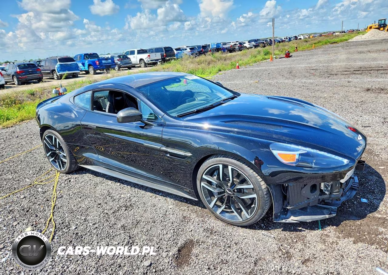 2015 Aston Martin Vanquish VIN:SCFLMCFU3FGJ02133 - 4