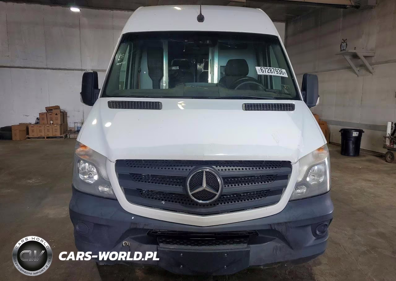 2018 Mercedes-Benz Sprinter 2500 VIN:WD3PE8CD1JP598356 - 5