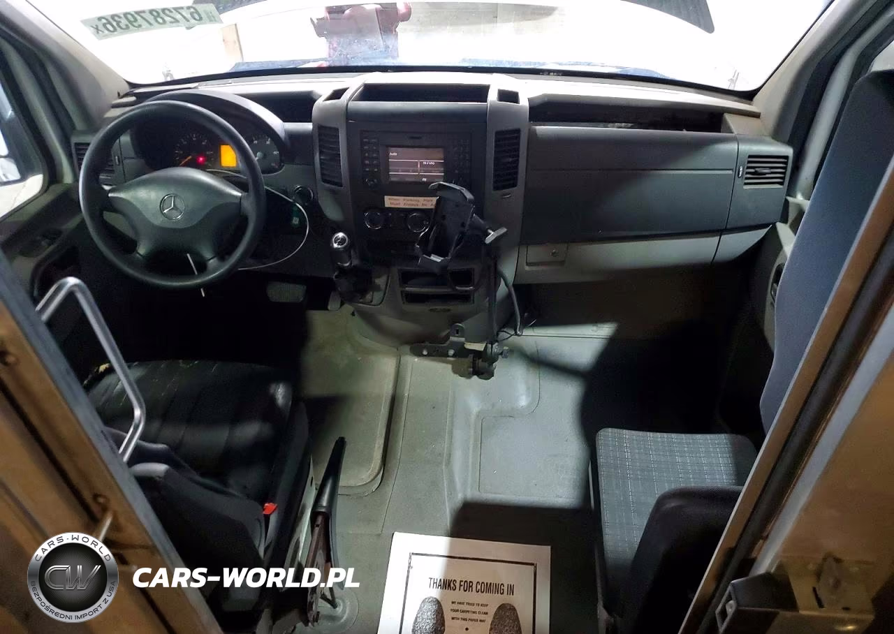 2018 Mercedes-Benz Sprinter 2500 VIN:WD3PE8CD1JP598356 - 8