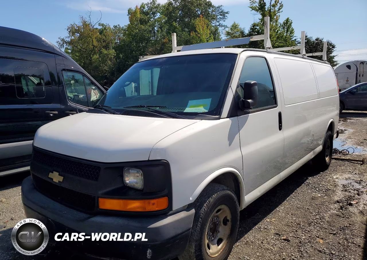 2015 Chevrolet Express G3500 VIN:1GCZGUCG3F1184145 - 1