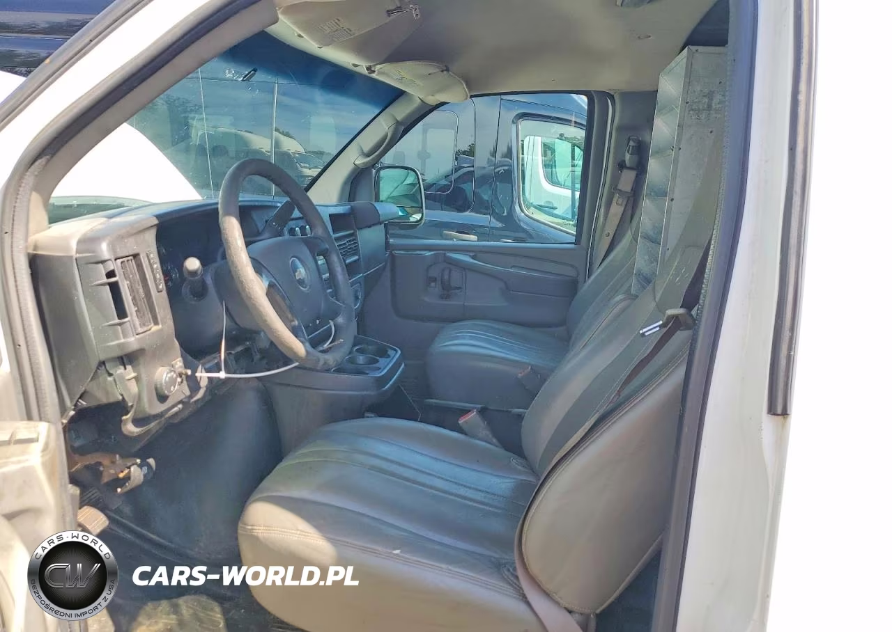 2015 Chevrolet Express G3500 VIN:1GCZGUCG3F1184145 - 7