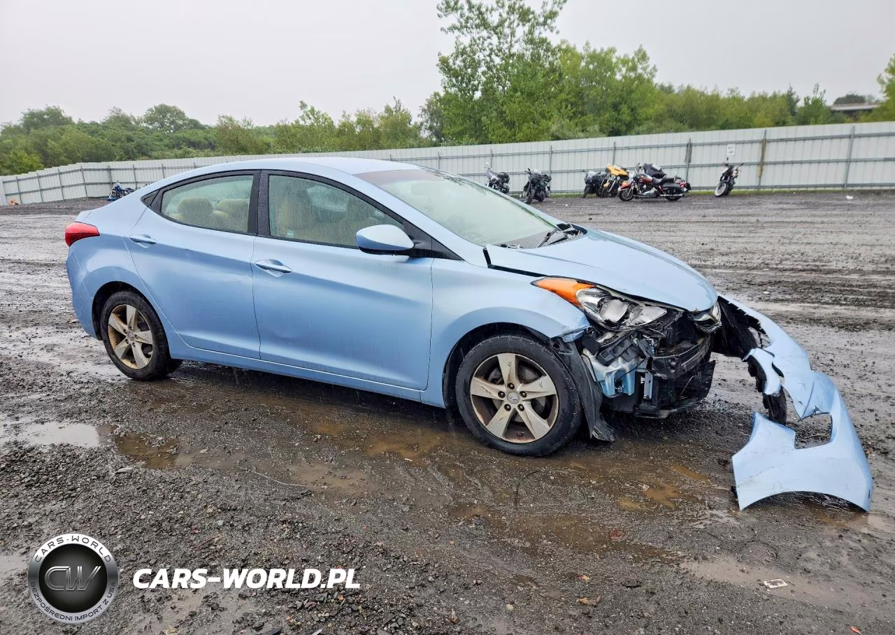 2011 Hyundai Elantra Gls VIN:KMHDH4AE5BU105393 - 4