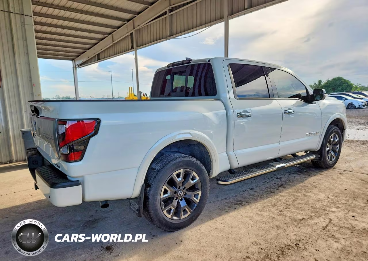 2023 Nissan Titan Platinum Reserve VIN:1N6AA1EDXPN102421 - 3