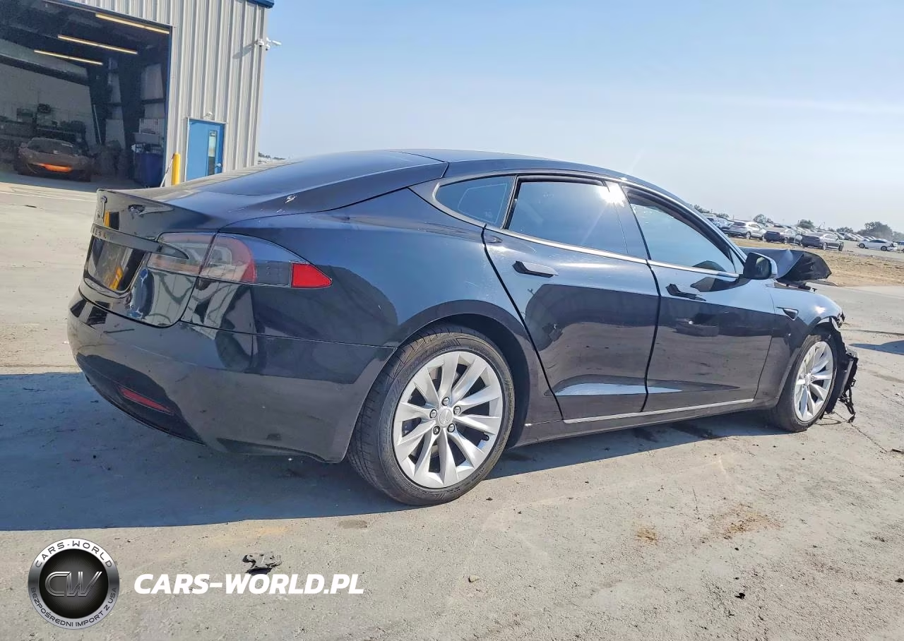 2016 Tesla Model S VIN:5YJSA1E14GF174940 - 3
