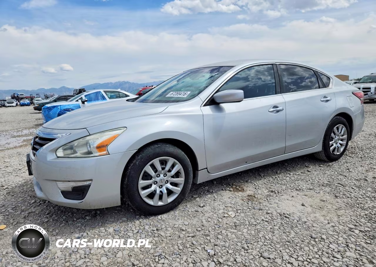 2014 Nissan Altima 2.5 S – zdjęcie 1 z 12