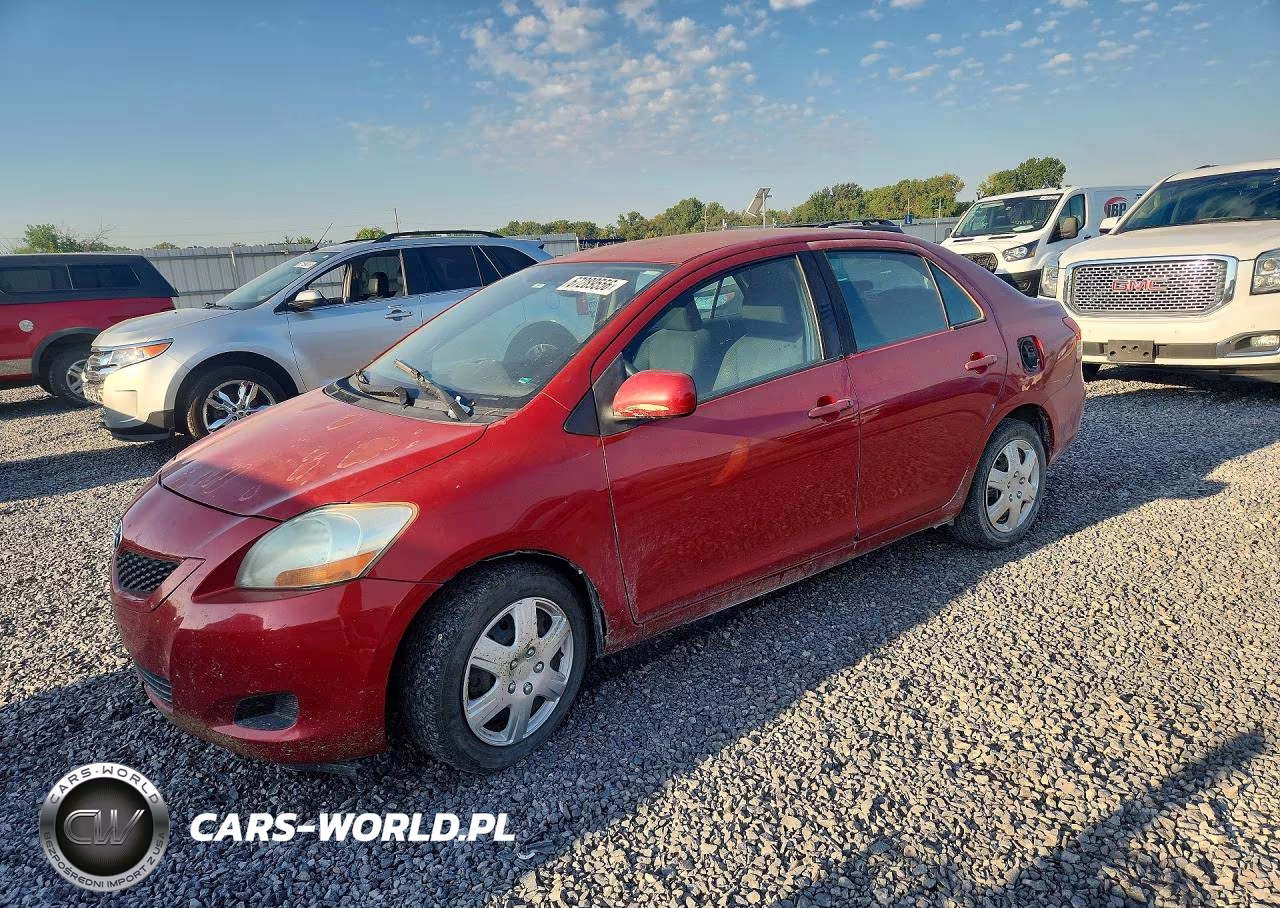 2010 Toyota Yaris Base