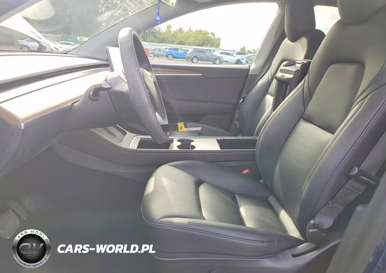 2023 Tesla Model Y VIN:7SAYGAEE2PF602129 - 7