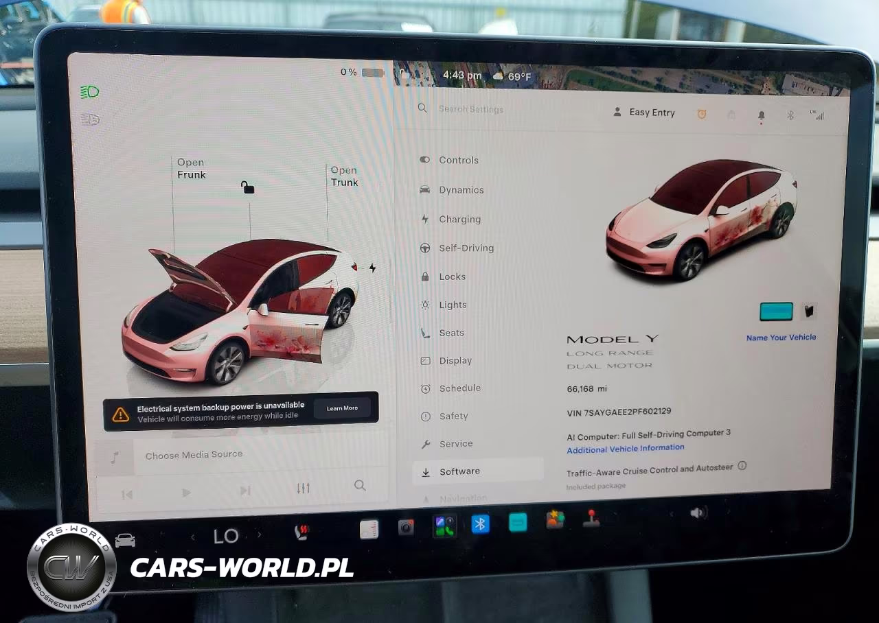 2023 Tesla Model Y VIN:7SAYGAEE2PF602129 - 9