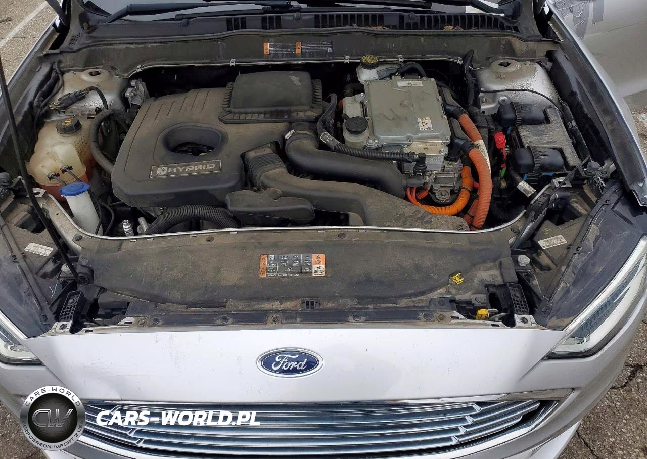 2018 Ford Fusion Se Hybrid VIN:3FA6P0LU2JR262050 - 11